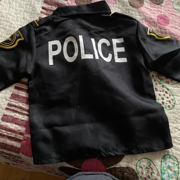 Kids Police Uniform with Cap - Picture 2 of 4